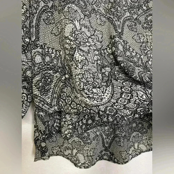 Simply Vera Vera Wang Roll Tab Blouse - Picture 4 of 8